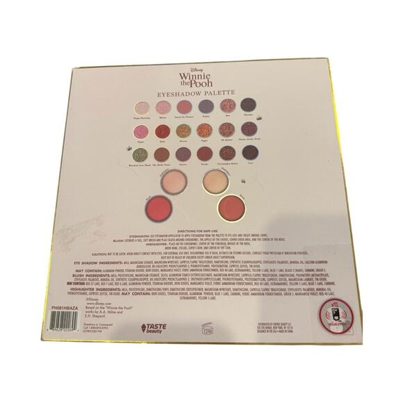 NEVER OPENED Disney Winnie the Pooh Eyeshadow and Face Palette with Gold Accents - Picture 2 of 6